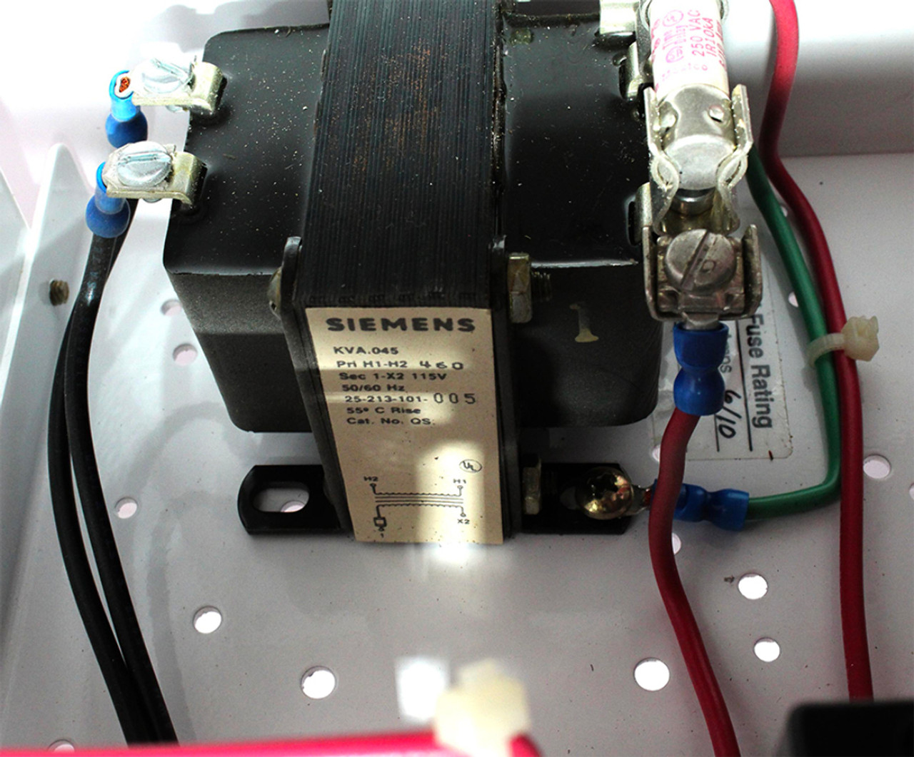 Siemens Model 95 MCC Bucket 12 Inch   with 30A ED63A030 Breaker | 600V 3-Pole 25kA Siemens Model 95 MCC Bucket 12 Inch   with 30A ED63A030 Breaker | 600V 3-Pole 25kA