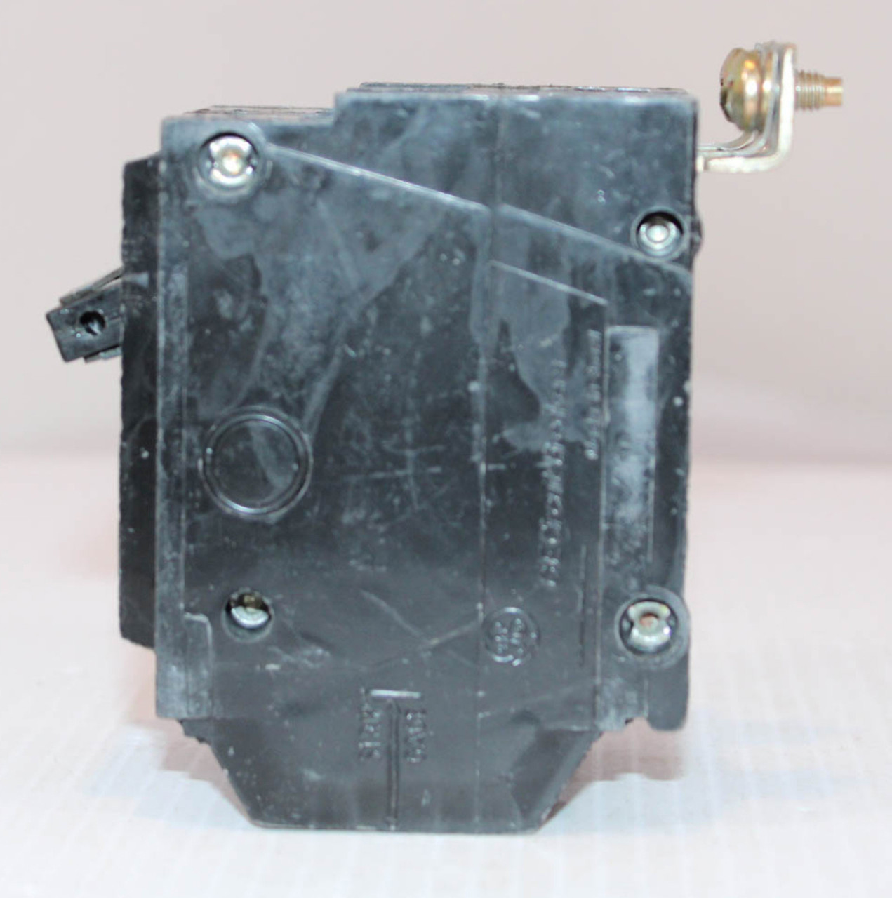 General Electric THQB2130 Breaker 30A 120/240V 2P 10kA Bolt-On