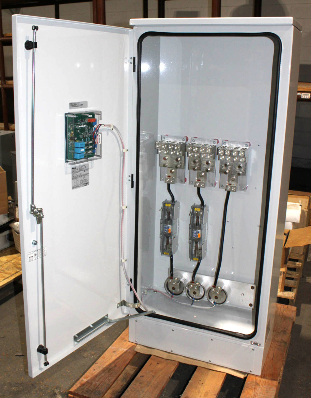 Raycap ALPHATVSS 120-2S-P1-3-03-A-A Surge Protective Device 1600A 120/240V 100kA