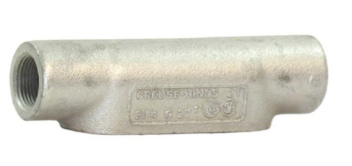 Eaton C27 Condulet Body Material: iron Diameter: 3/4 Inch Crouse-Hinds Series Condulet Form 7