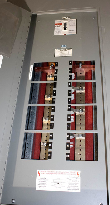 Gus Berthold GV-639003 200A Main Breaker Panelboard 120/208V 3PH 4W—Main Breaker Load Center