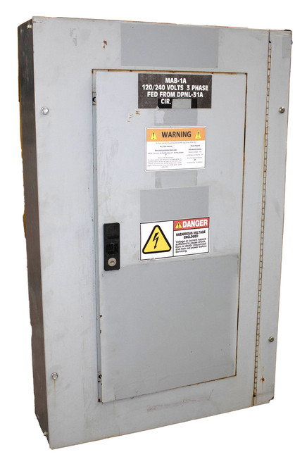 GE AQF3301AB 125A Main Breaker Panelboard 120/240V 3PH 4W NEMA 1 Industrial Load Center6 GE AQF3301AB 125A Main Breaker Panelboard 120/240V 3PH 4W NEMA 1 Industrial Load Center6