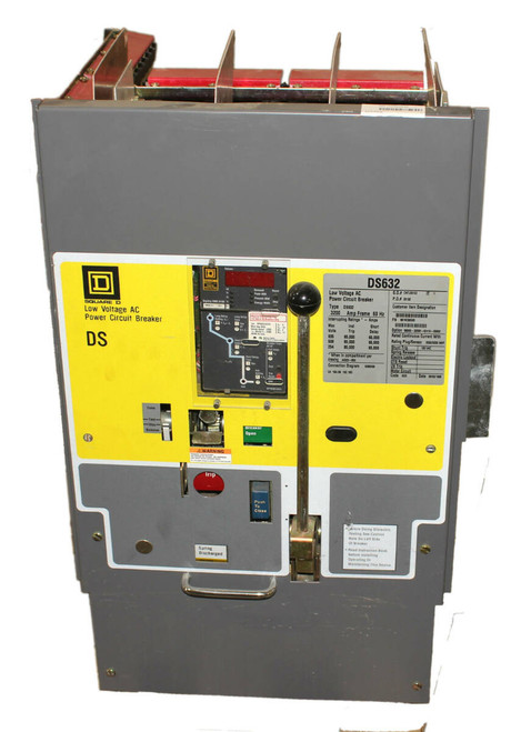 Square D DS632 Low Voltage AC Power Circuit Breaker - 3200A 600V 3P 60 Hz Shunt Trip: 120 VAC Digitrip RMS 810D: D82LSI