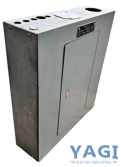 Square D NQOD424L100CU Main Lug Panelboard | 100A | 240V | 3PH 4W | 24 Spaces | NEMA 1