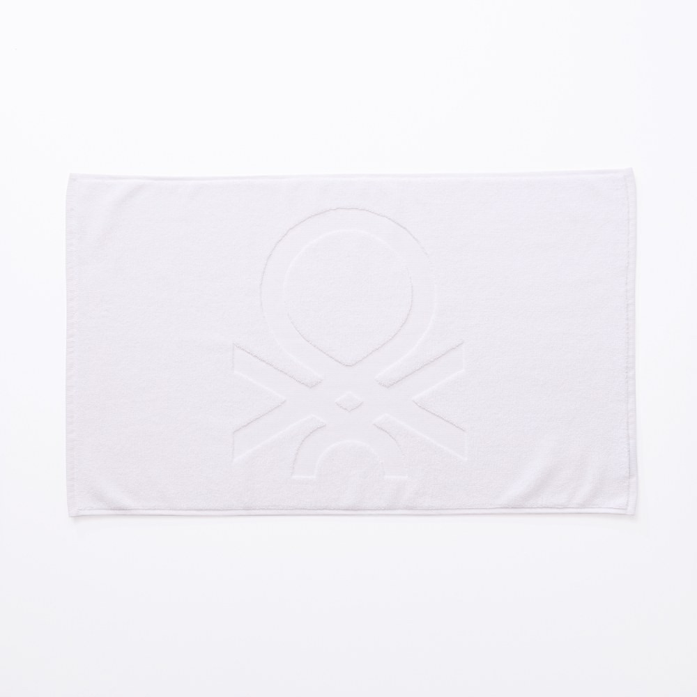 Benetton Benetton Home Bathmat 50x80cm 1000Gsm 100% Cotton Embossed Logo White Core Be | BE-2122 - Home & Kitchen - Lebanon