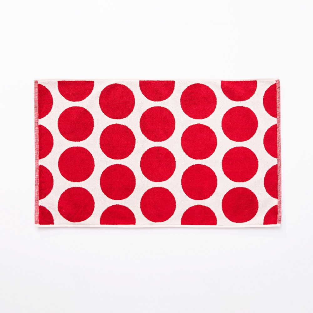 Benetton Benetton Bathmat 50x80cm 1000Gsm 100% Cotton Red Dots FW23 Be | BE-2174 - Home & Kitchen - Lebanon