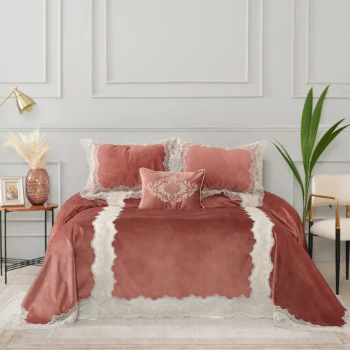 Karaca Karaca Home Mathilda 4Pcs Dusty Rose French Lace Dowry Bedspread Set | 200.21.01.0143 - Home & Kitchen - Lebanon