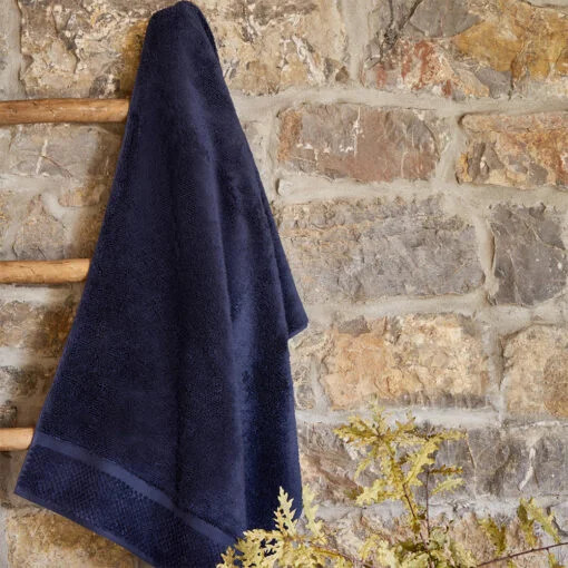 Karaca Karaca Home Wood-Land Cozy Bath Towels 80x150cm Navy Blue | 200.19.01.1020 - Home & Kitchen - Lebanon