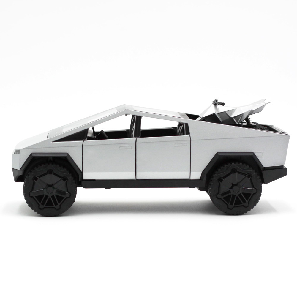 Diecast 1/32 Metal Model Truck with RV Motor-Silver | 32423 - Toys & Games - Lebanon