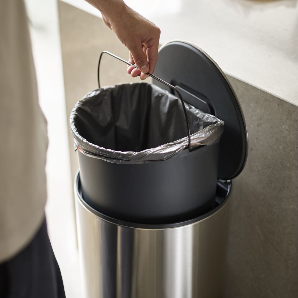 Joseph Joseph Joseph Joseph Arc™ 30L Easy-Push Stainless-Steel Pedal Bin | 30150 - Home & Kitchen - Lebanon