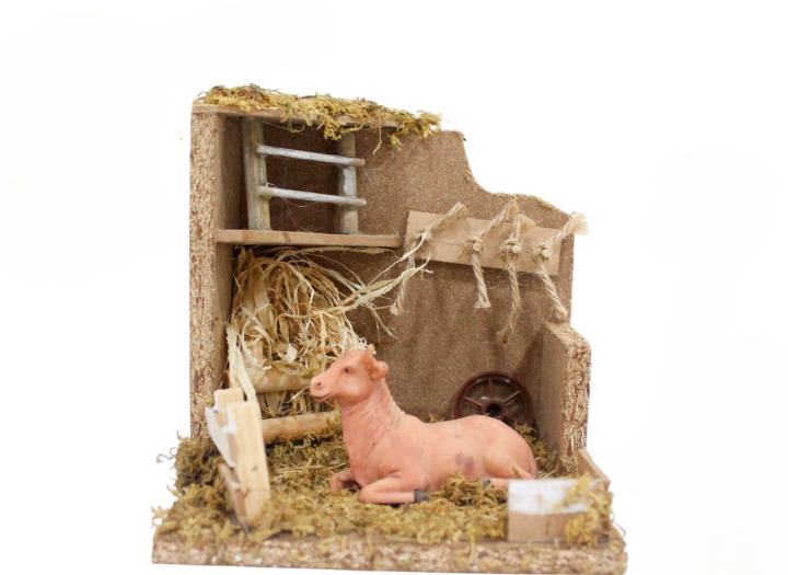 Christmas Decorative Pig Stable Scene | AUS163004 - Home & Kitchen - Lebanon