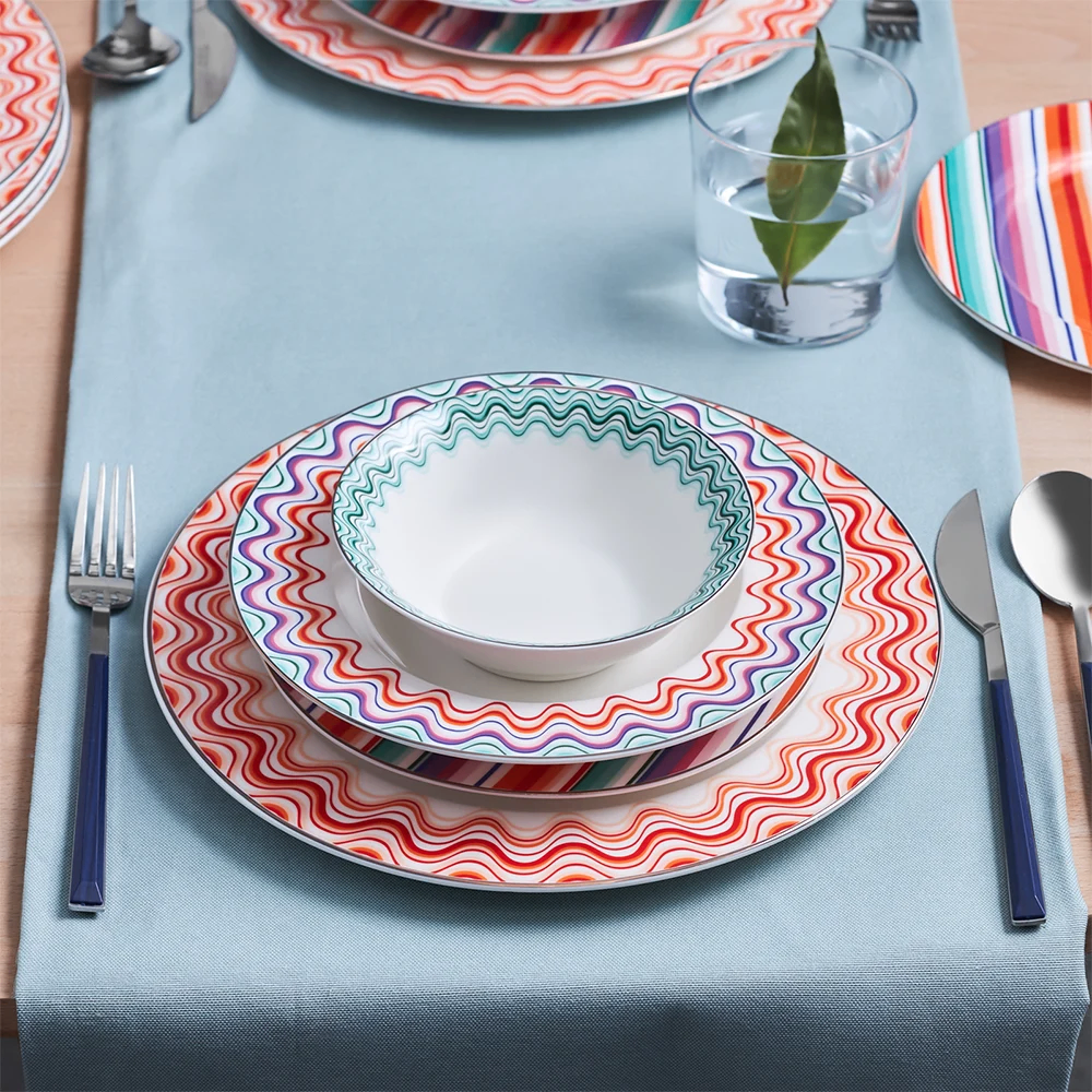 Karaca Karaca Bailando 24-Piece Porcelain Dinner Set for 6 People | 153.03.06.8273 - Home & Kitchen - Lebanon