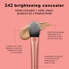 Real Techniques Brightening Concealer Brush 261840