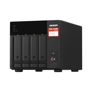 QNAP 4-bay NAS, AMD Ryzen V1000 series V1500B 4C/8T, 8GB DDR4, 5 Ports Unmanaged Switch | TS-473A-SW5T