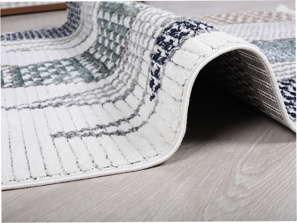 Zymta Comfy Mountains 120 x 180 cm Winter Carpet - Off White / Green / Light Brown / Grey | co1096