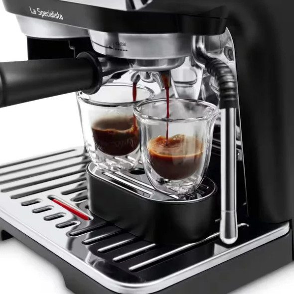 De’Longhi Espresso / Cappuccino / Long Black / Americano Machine | DKE-EC9155.MB