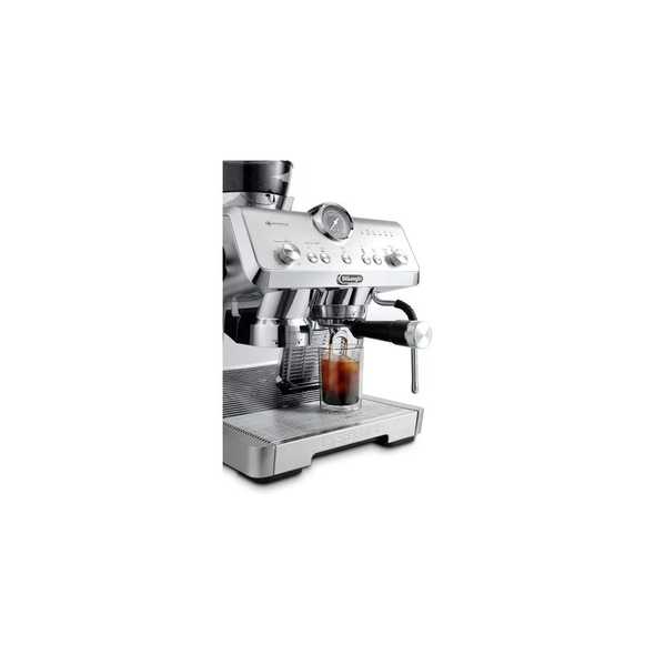 Delonghi La Specialista Opera Cold Brew Semi-Automatic Espresso Machine | DKE-EC9555.M
