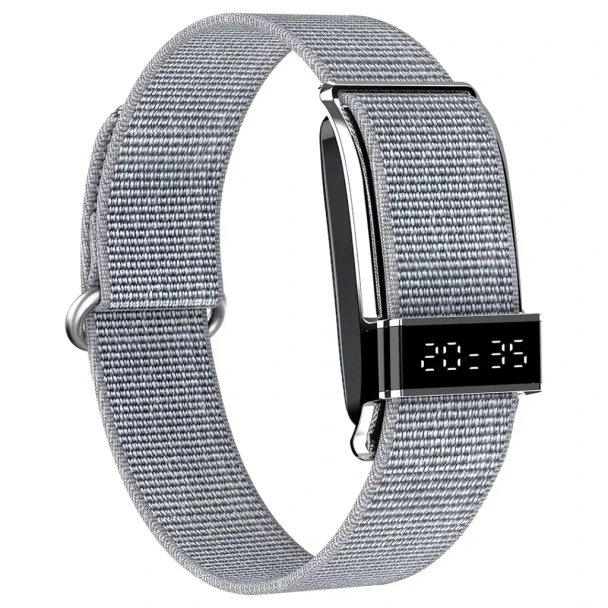 Porodo Trackfit Pro Smart Bracelet Fitness Tracker with Display App - Silver | PDS18SL