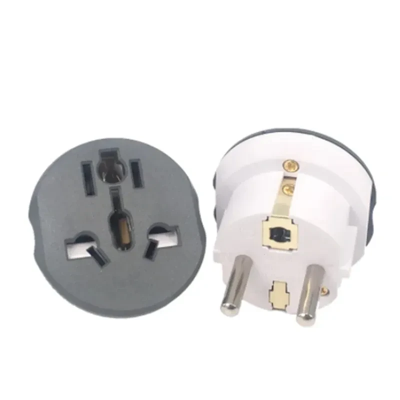 Universal EU/KR Plug Adapter 250V 16A for Laptops & Smart Devices