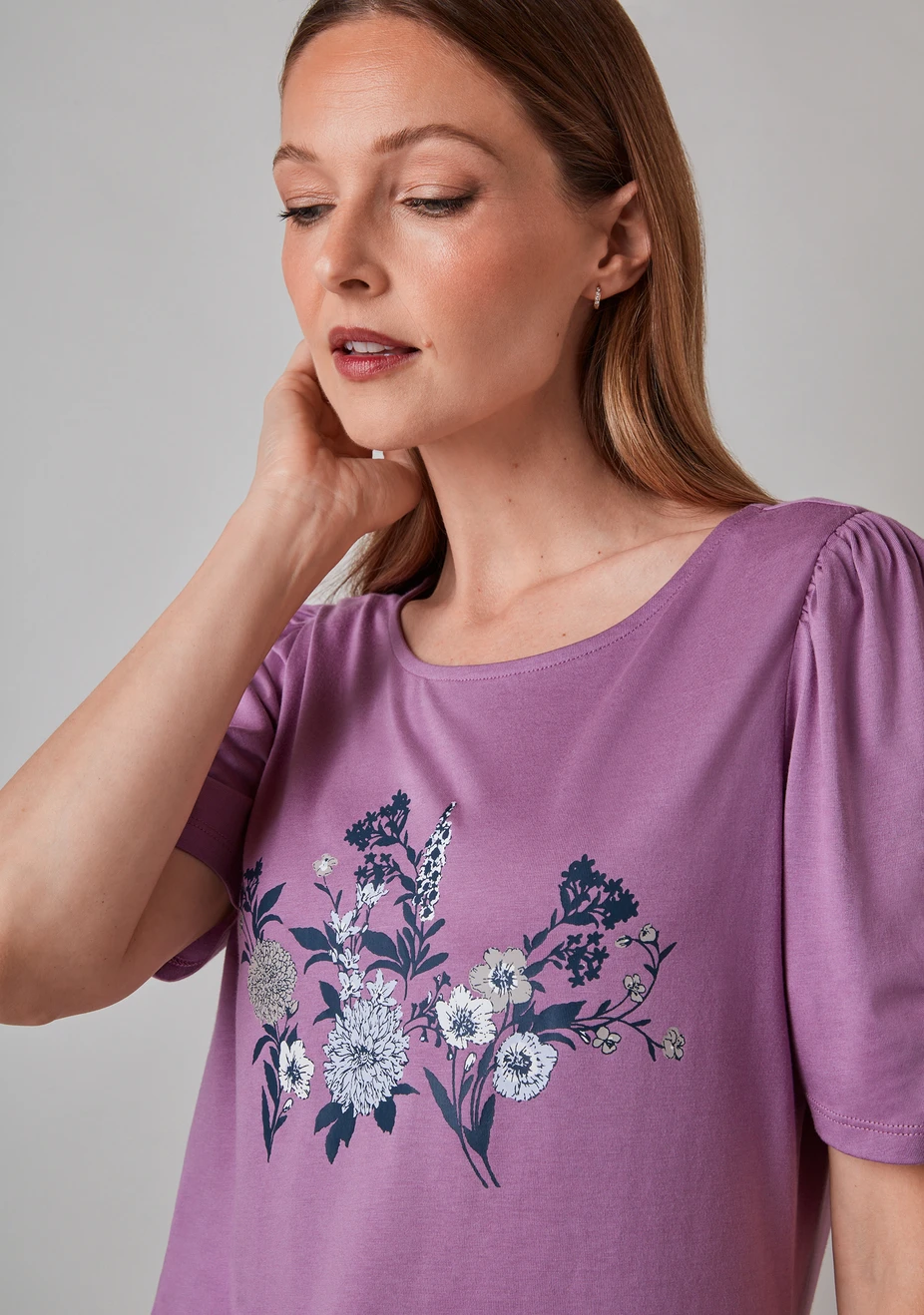 Ruched Elbow Sleeve Scoop Neck Tee Purple Floral