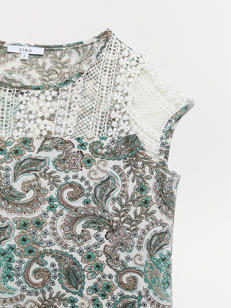 Relaxed Fit Paisley Lace Yoke Top