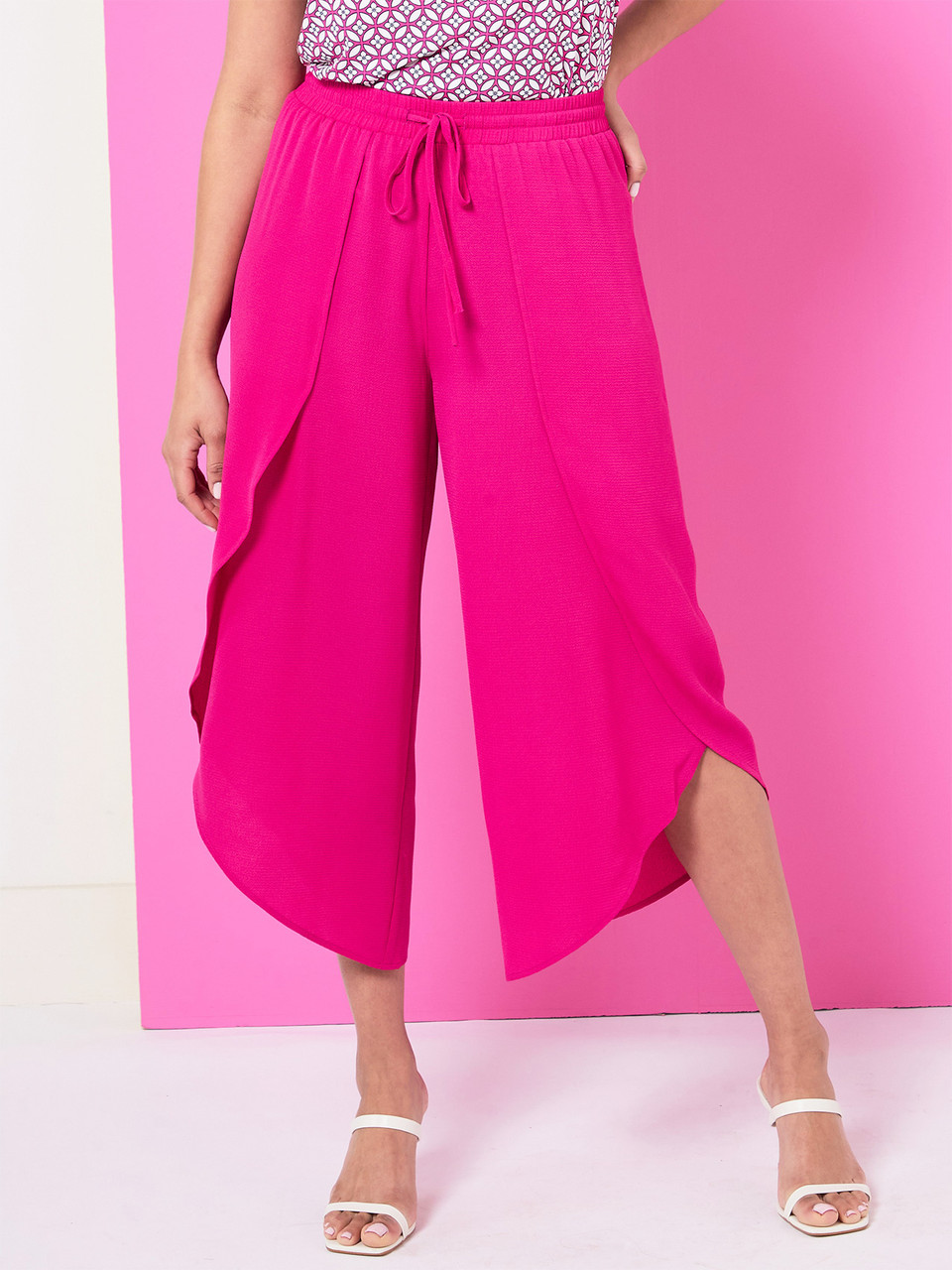 Crepe Tulip Leg Pant in Magenta