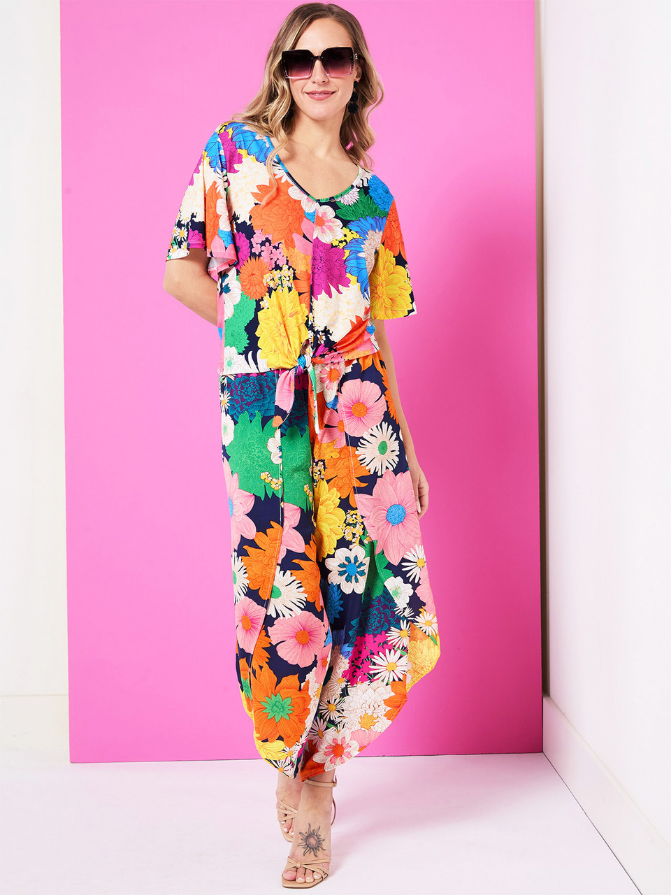 Crepe Tulip Leg Pant in Tropical Floral