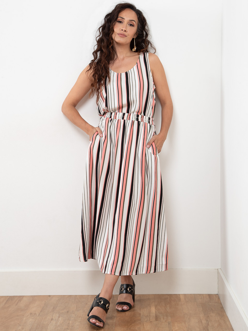 Petite Sleeveless Stripe Linen Blend Blouse