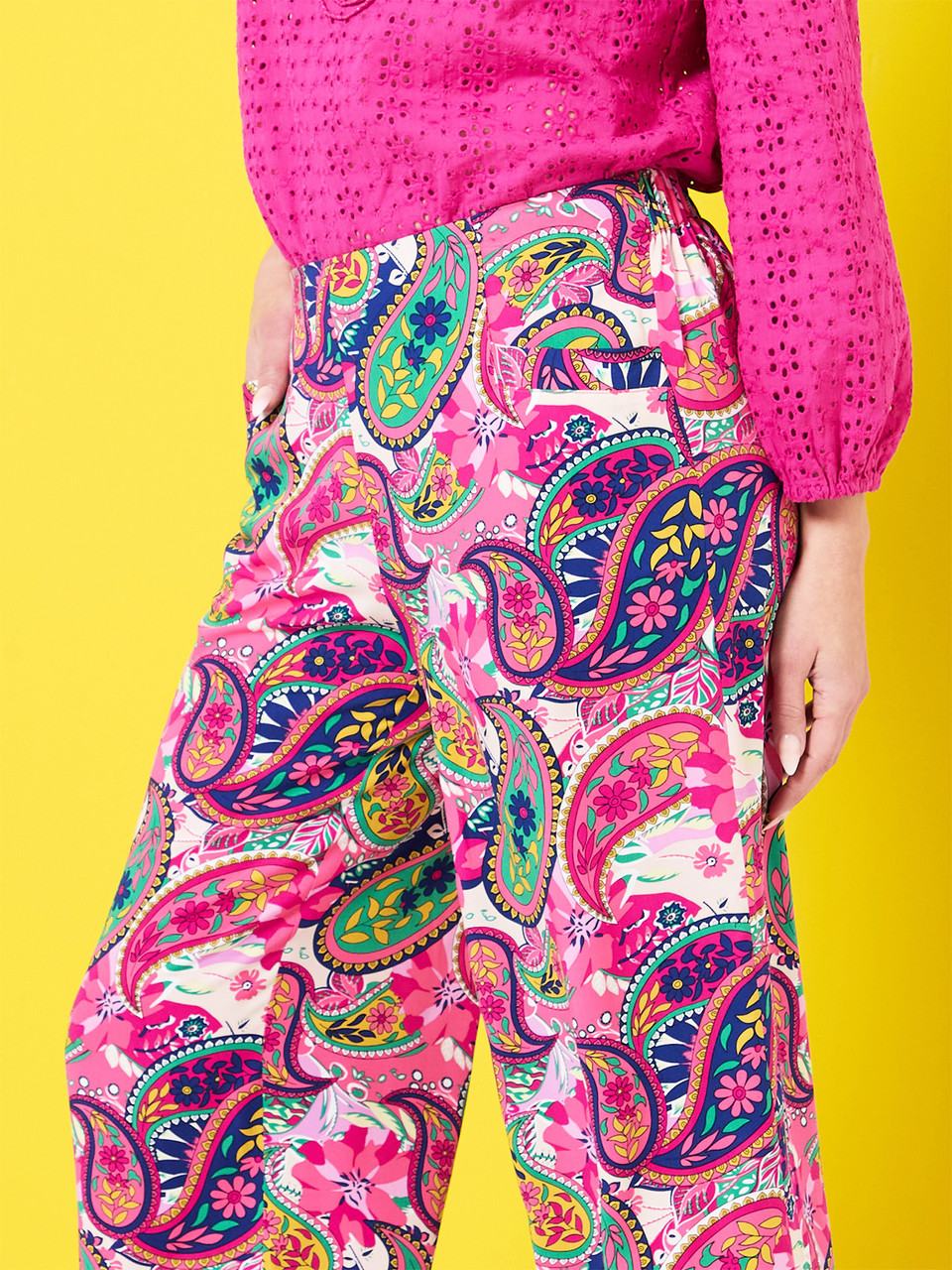 Tonia Cropped Wide Leg Pants in Paisley