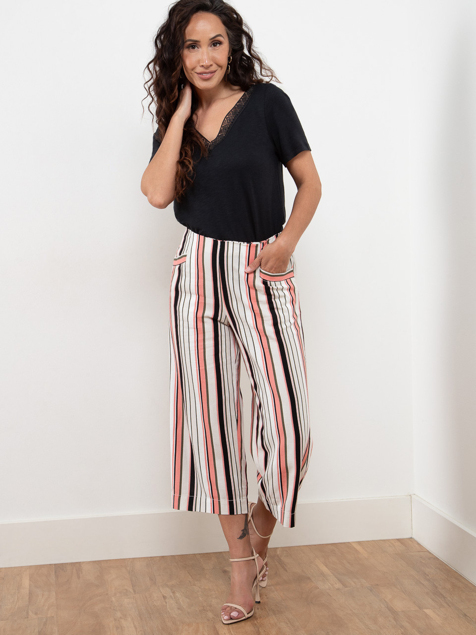 Tonia Striped Linen-Blend Wide Crop Pant