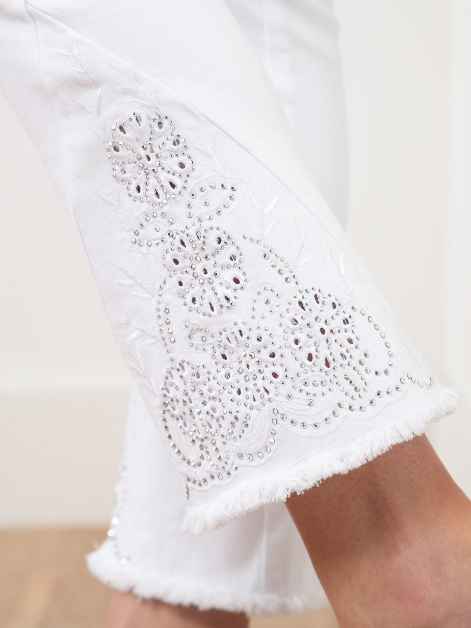 Embroidered White Ankle Flare Jean