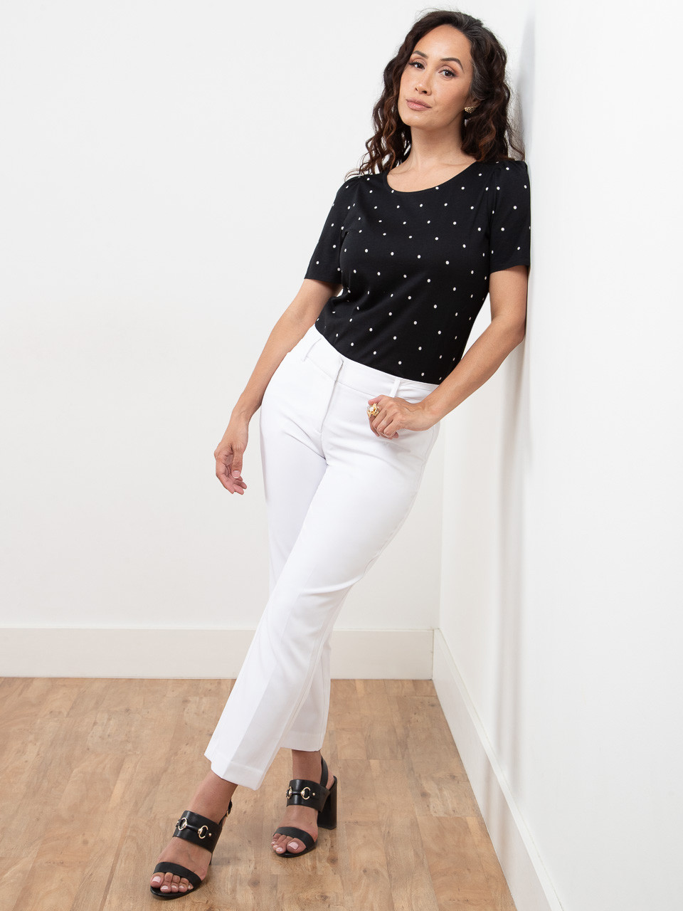 Petite Short Sleeve Knit Gathered T-Shirt in Black /Polka Dot