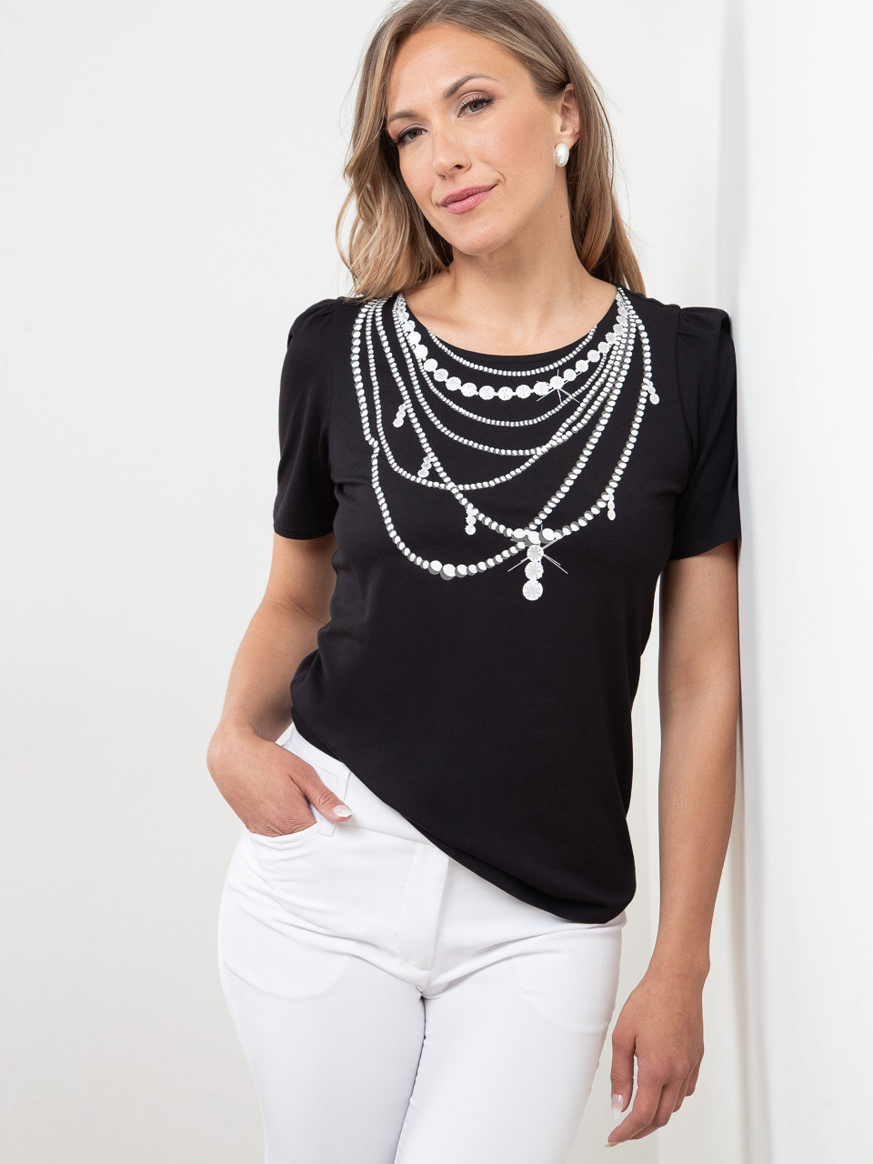 Short Sleeve Knit Gathered T-Shirt in Black Pearl