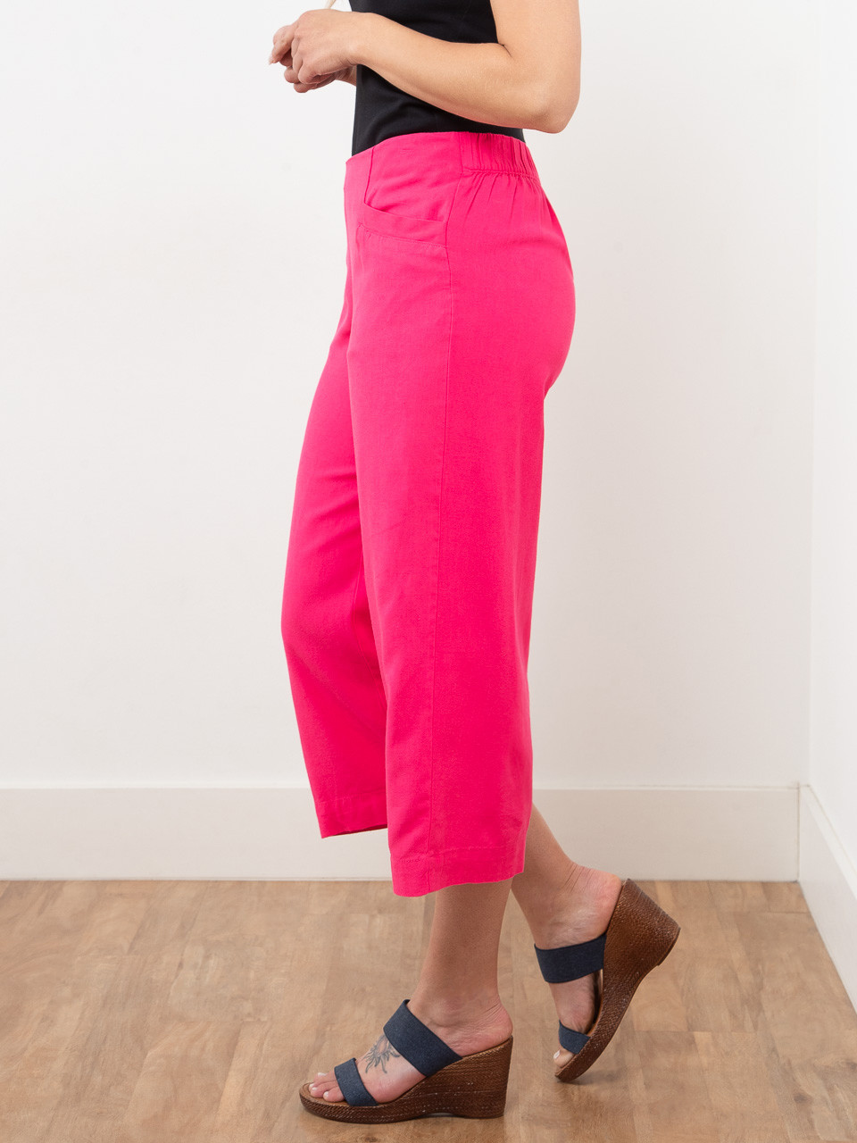 Tonia Linen-Blend Pink Flash Wide Crop Pant