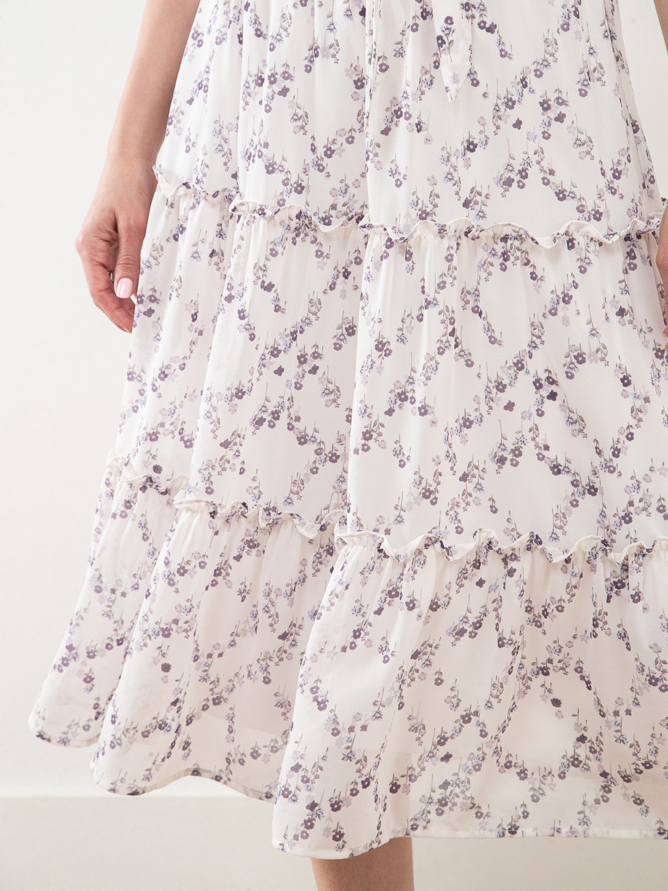 Chiffon Ditsy Floral Flutter Sleeve Dress