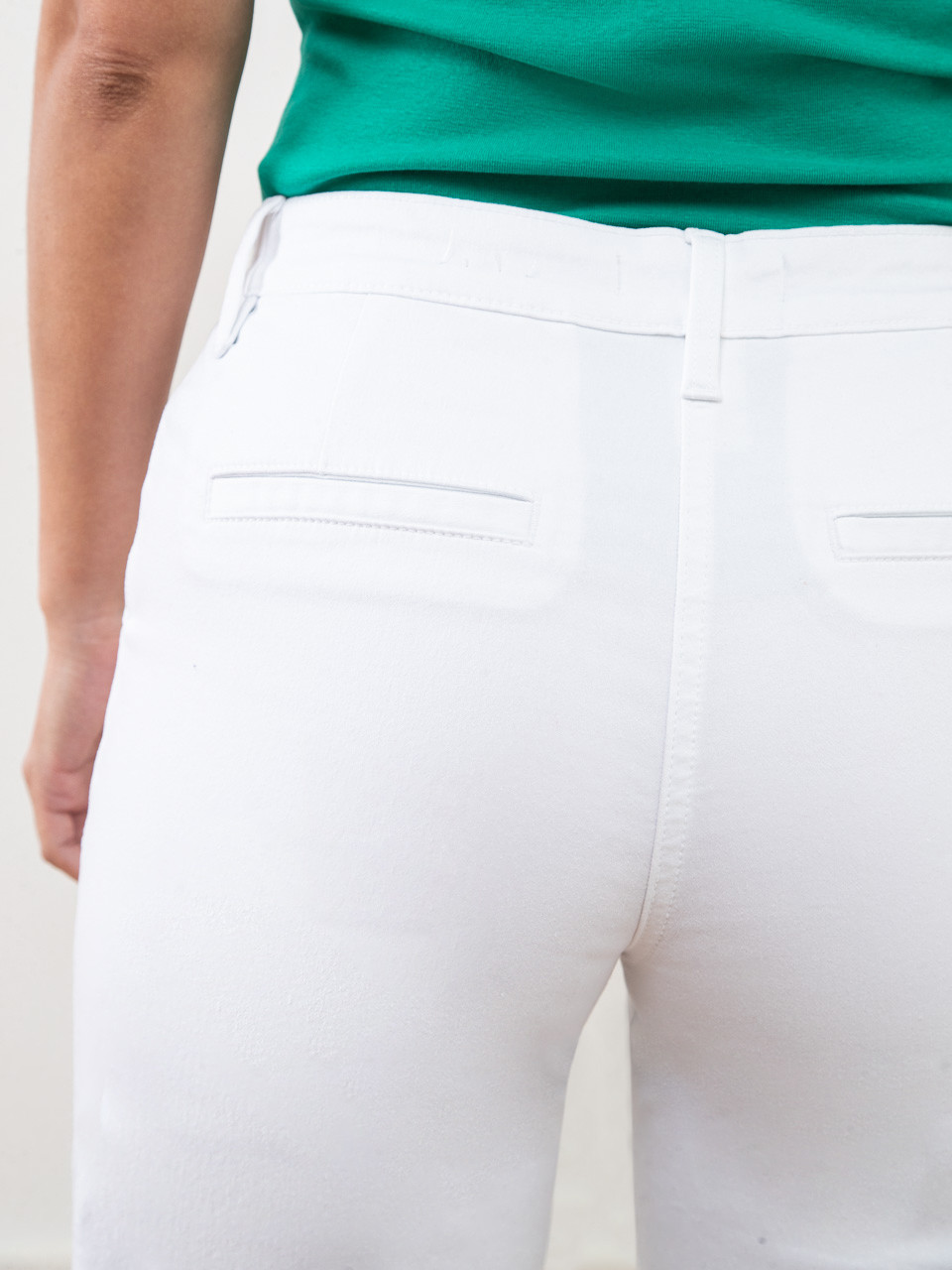 Kathryn White Ankle Jeans