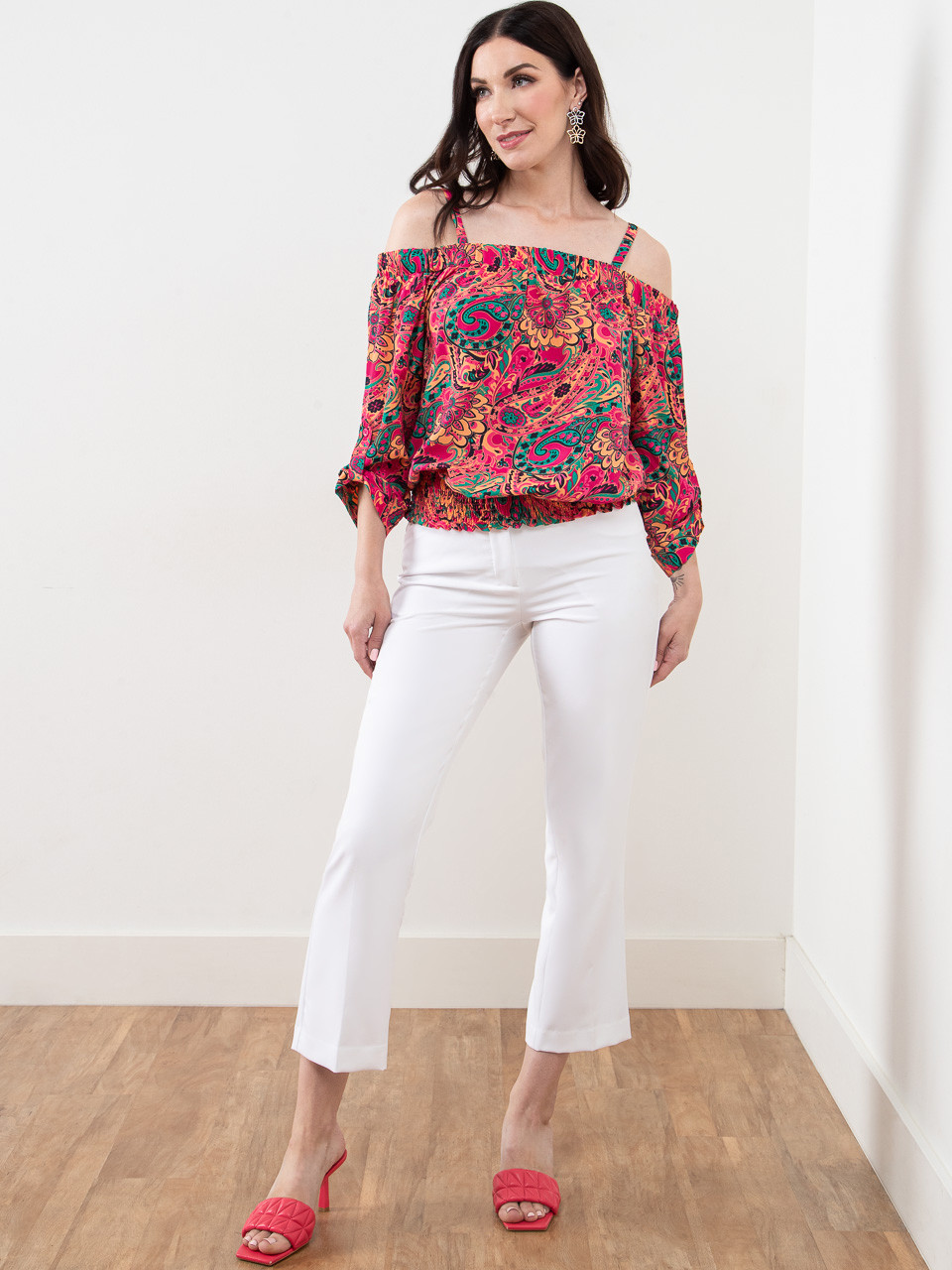 トップス yilon BIJOU OFFSHOULDER BLOUSE yilon BIJOU OFFSHOULDER BLOUSE - メルカリ