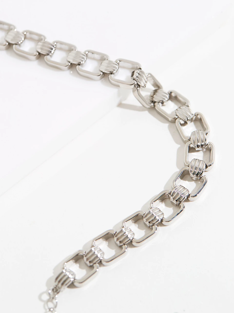 Short Silver Square Link Necklace