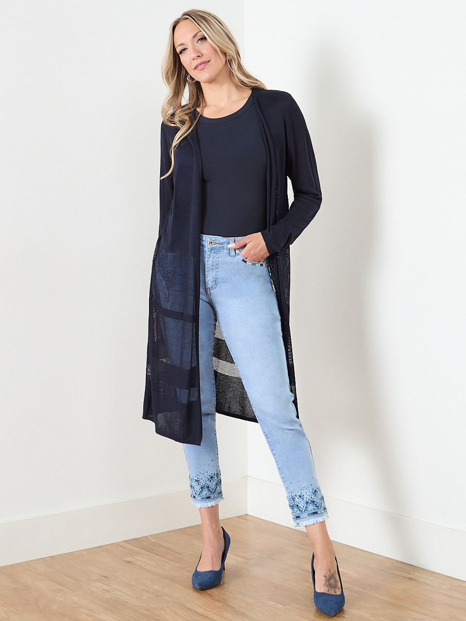 Lilly Embroidered Slim Ankle Jean