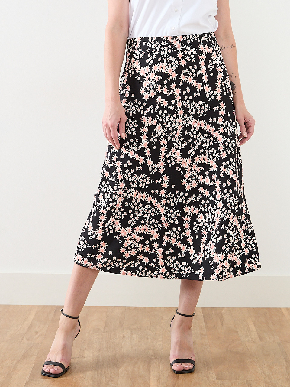 Satin Back Crepe Midi Skirt