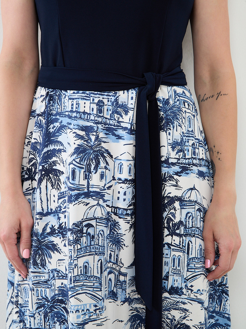 Sleeveless Fit & Flare Dress in Scenery Print