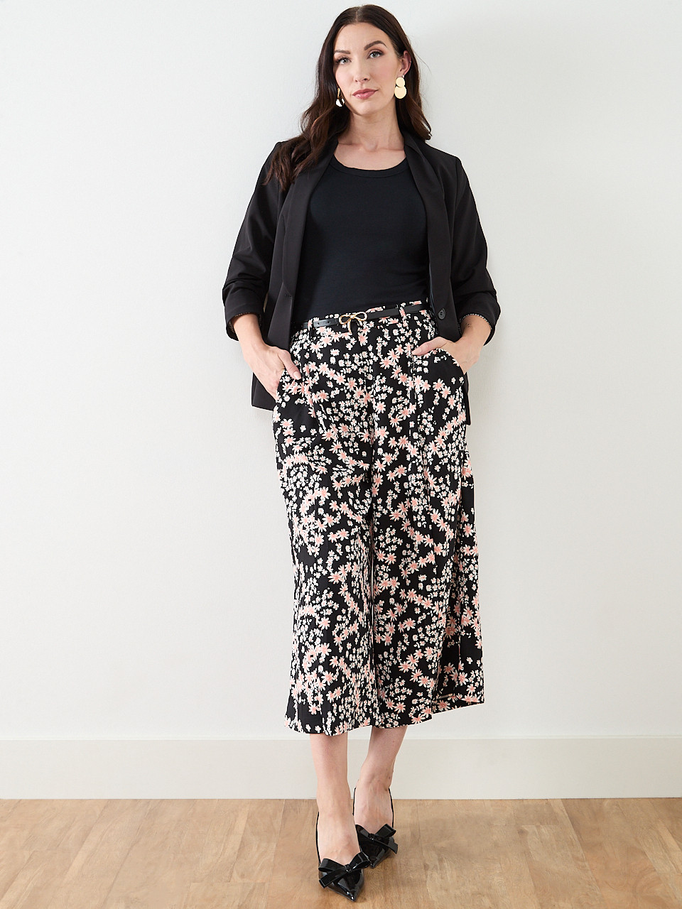 Wide Leg Pleated Crop Pant