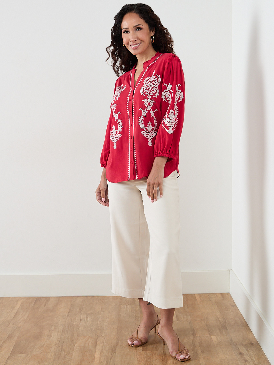 Petite 3/4 Sleeve Embroidered Blouse