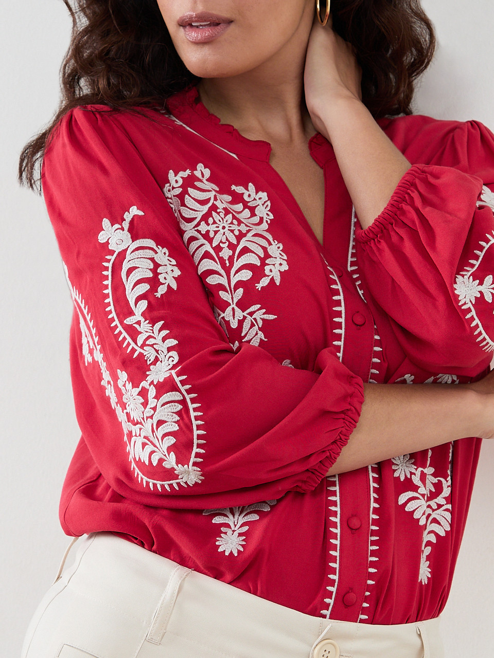 Petite 3/4 Sleeve Embroidered Blouse