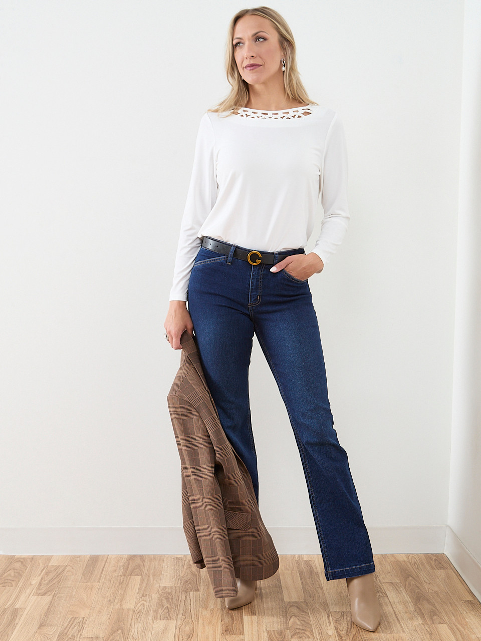 Long Sleeve Neck Cut Out Top