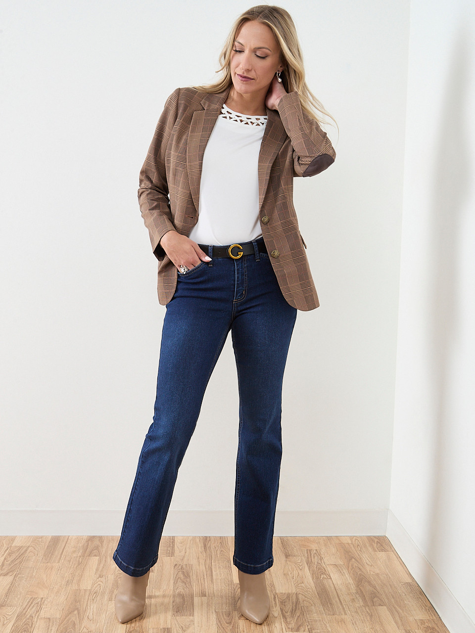 Long Sleeve Neck Cut Out Top