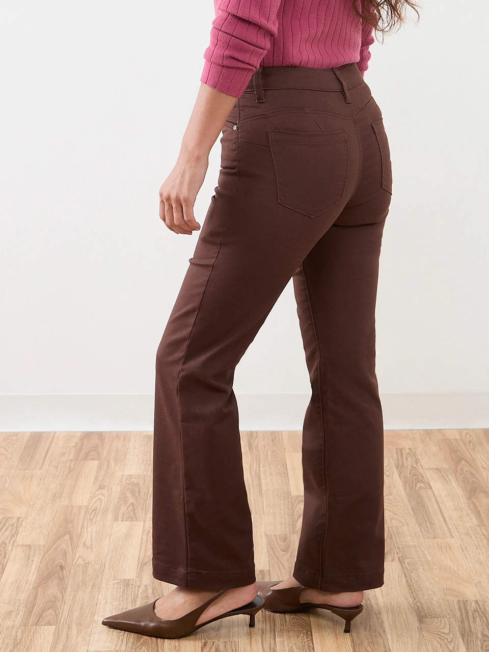 Kimberly Bootcut Jean in Chocolate