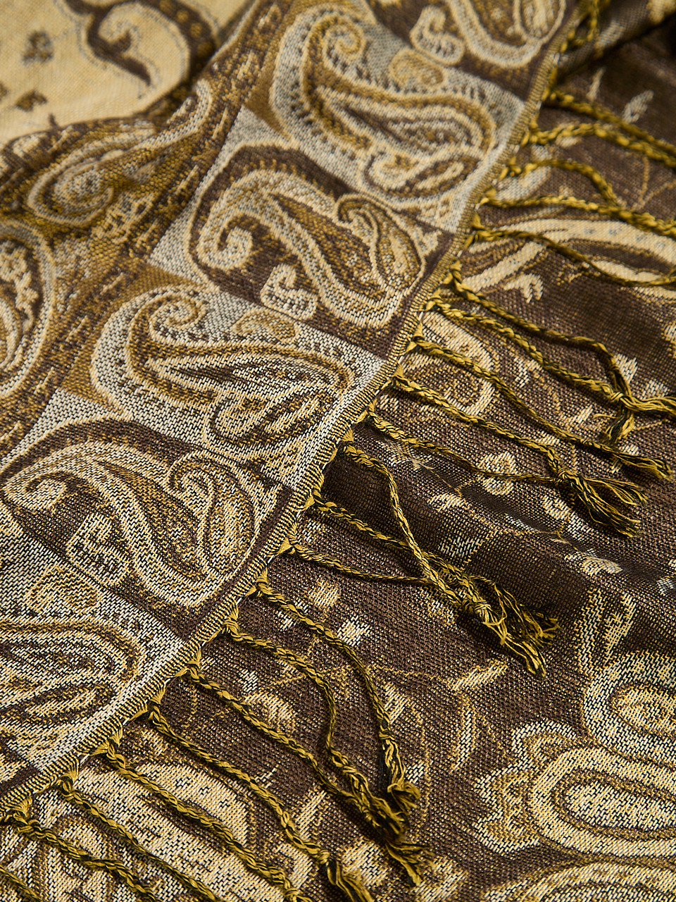 Small Chocolate Paisley Print Pashmina