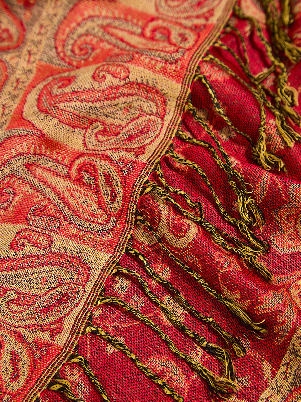 Small Pumpkin Paisley Print Pashmina