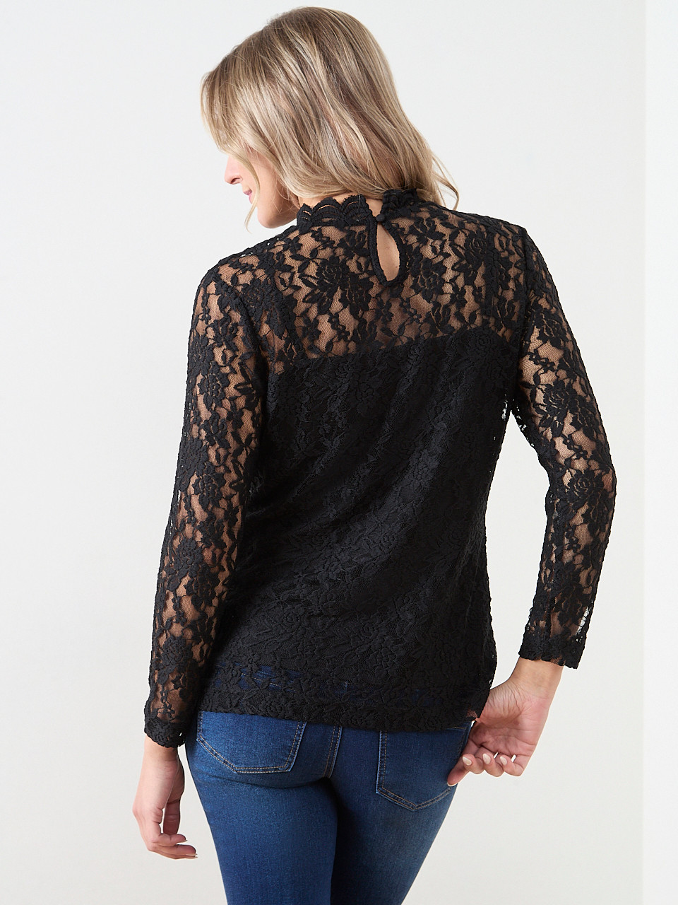 Bracelet Sleeve Stretch Lace Top